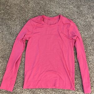 Swiftly Relaxed Long Sleeve